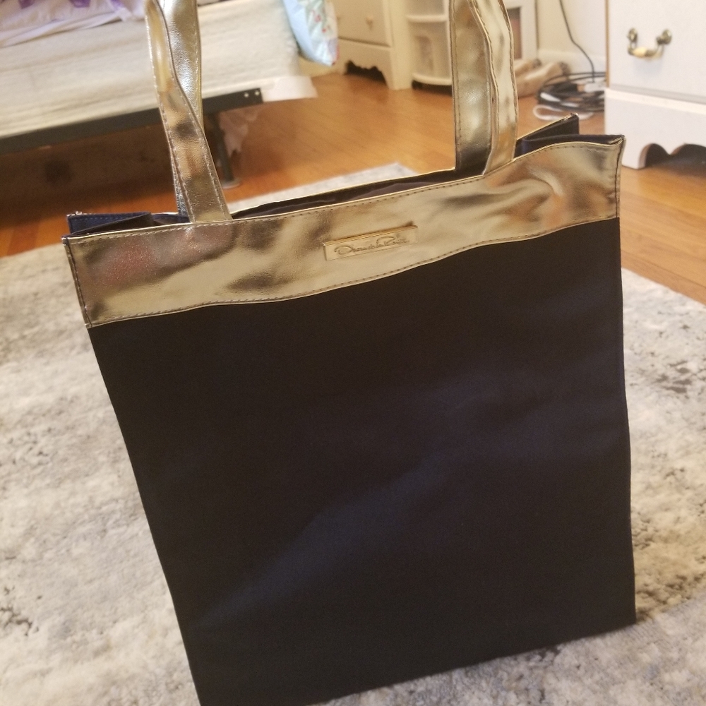 Oscar de la renta tote